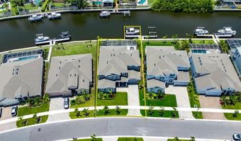 978 SIGNET Dr, Apollo Beach, FL 33572