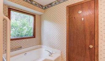 2088 Blackberry, Auburn, GA 30011