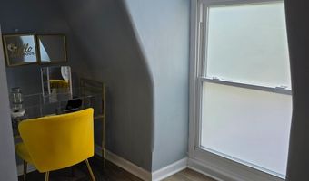 922 Summit Ave, Cincinnati, OH 45204
