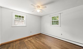 71 Alice Dr, Coventry, CT 06238