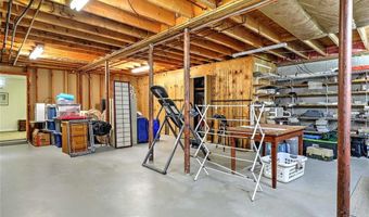 21 Browning Dr, Charlestown, RI 02813