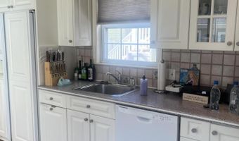 327 Woodland Ave, Avon By The Sea, NJ 07717