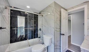 19 William St, Amityville, NY 11701