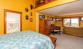 5075 Old Post Rd, Charlestown, RI 02813