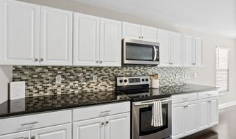 109 Arbor Oaks Dr, Summerville, SC 29485