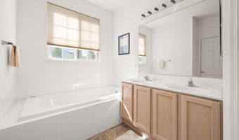 22494 LAKESHORE Dr, Georgetown, DE 19947