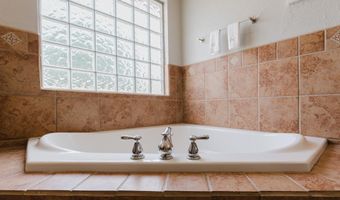 809 Larkspur St, Alamogordo, NM 88310