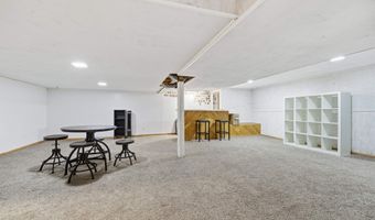 3145 N MORRISON St, Appleton, WI 54911