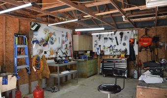 27490 Donnie Harrelson Ln, Andalusia, AL 36421