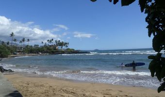 2136 Konou Pl 102, Kihei, HI 96753