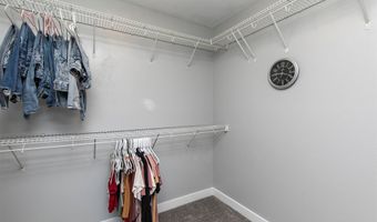 2817 NW Lois Ln, Ankeny, IA 50023