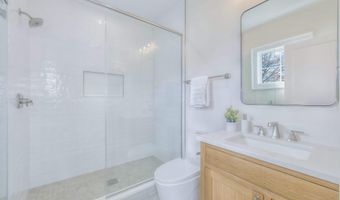 6012 SONOMA Rd, Bethesda, MD 20817