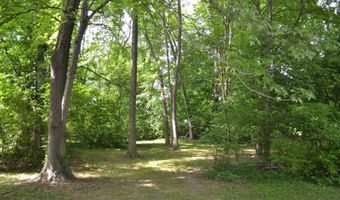 320 N Fourth St, Albion, IL 62806