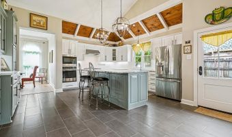409 Woodgate Blvd, Baton Rouge, LA 70808