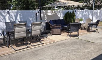 7 Elberon Ave, Bayville, NJ 08721