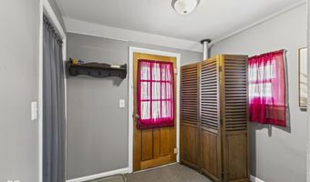 218 N West St, Bargersville, IN 46106