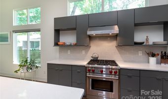 4211 Mantle Ct, Charlotte, NC 28205