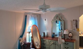 935 Ridge Dr, Auburndale, FL 33813