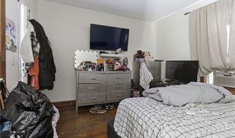 2 King St, Central Falls, RI 02863