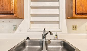7912 Smith Rd, Apex, NC 27539