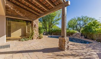 2208 N SAGEBRUSH Ln, Carefree, AZ 85377