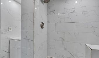 587 Central Ave, Johnston, RI 02919
