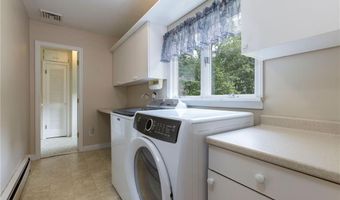 504 Shermantown Rd, North Kingstown, RI 02874
