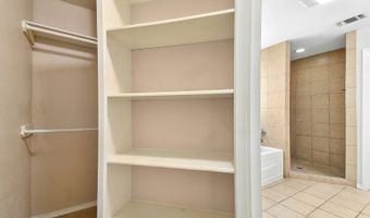 265 E OAKVIEW Pl, Alamo Heights, TX 78209