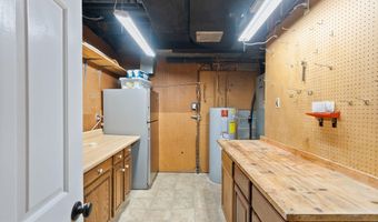 2345 S ROLFE St S, Arlington, VA 22202