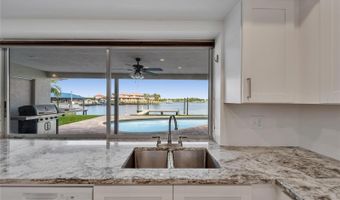 6334 COCOA Ln, Apollo Beach, FL 33572