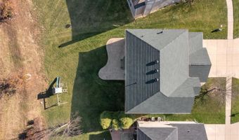 359 Lauren Lndg, Ballwin, MO 63021