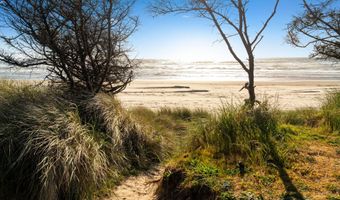 259 S PACIFIC St, Rockaway Beach, OR 97136