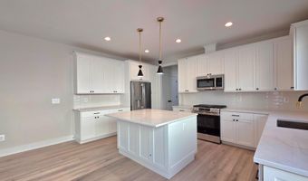 41 E REED Ave, Alexandria, VA 22305