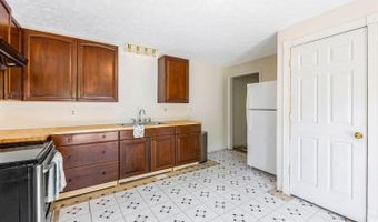 181 Market St, Aurora, IN 47001