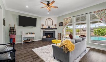 4206 Parkridge Dr, Benton, LA 71006