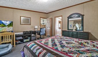 1978 Oloff Smith Rd, Allardt, TN 38504
