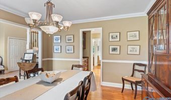 135 Villa Grande, Albertville, AL 35950