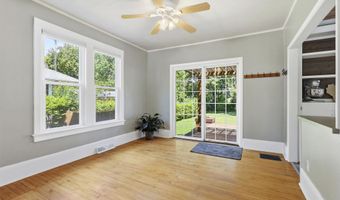 1126 W HARRIS St, Appleton, WI 54914