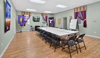 585 Central Ave, Albany, NY 12206