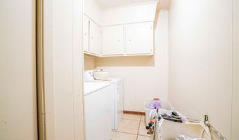 8922 Meadow Ln, Abbeville, LA 70510