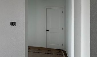 10915 Bop Ln, Adkins, TX 78101