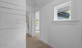 622 46TH St, Astoria, OR 97103