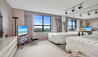 9801 Collins Ave 8S, Bal Harbour, FL 33154