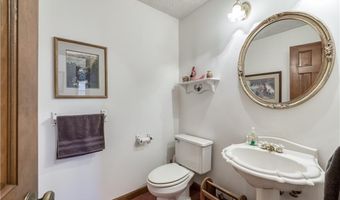 558 Auburn Rd, Auburn, GA 30011