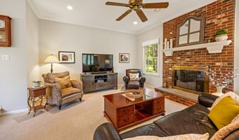 699 Andrea Ct, Cheshire, CT 06410