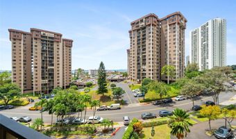 98-500 Koauka Loop 7N, Aiea, HI 96701