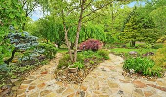186 Fairhaven Dr, Andrews, NC 28901