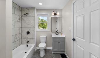 18087 Wyndale Rd, Abingdon, VA 24210