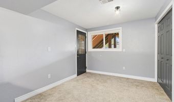 521 MONTCLAIR Dr, Cheyenne, WY 82009