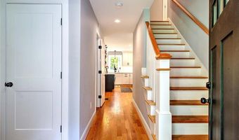 296 Twin Brook Ln, Coventry, RI 02816